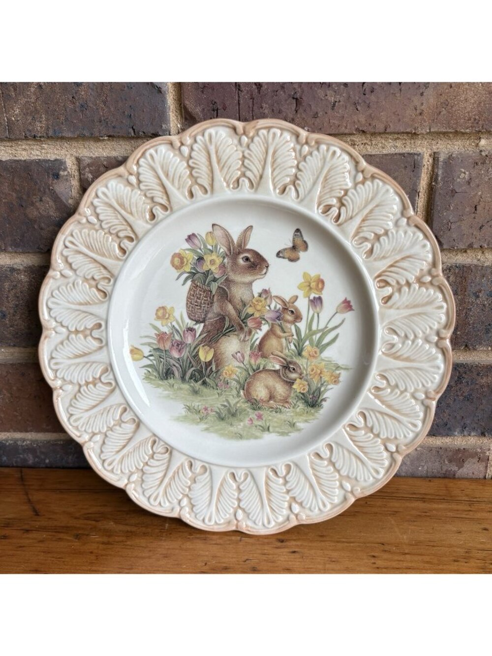 Cracker Barrel Easter Traditions Dinner Plate 11 Inch